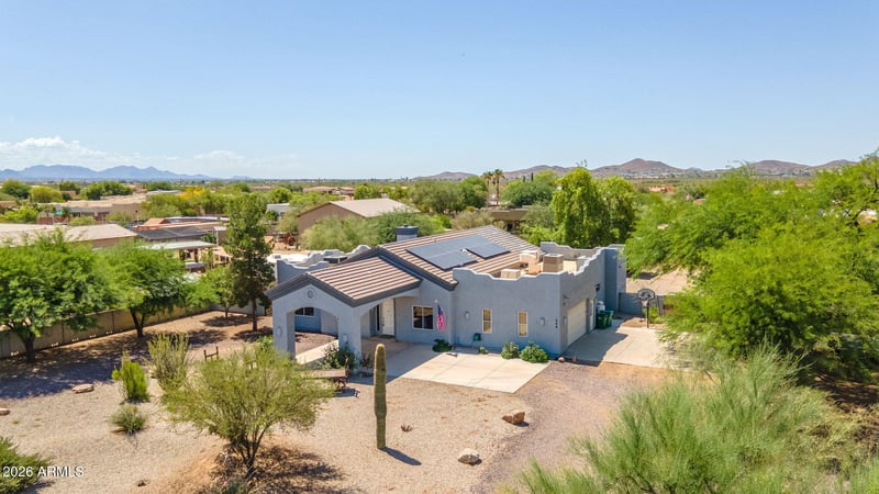 509 W Lavitt Ln, Phoenix, AZ 85086