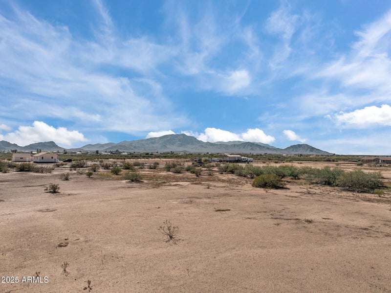 50910 Long Rifle Rd #-, Aguila, AZ 85320