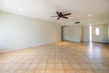 51 Hillview St, Mesa, AZ 85201