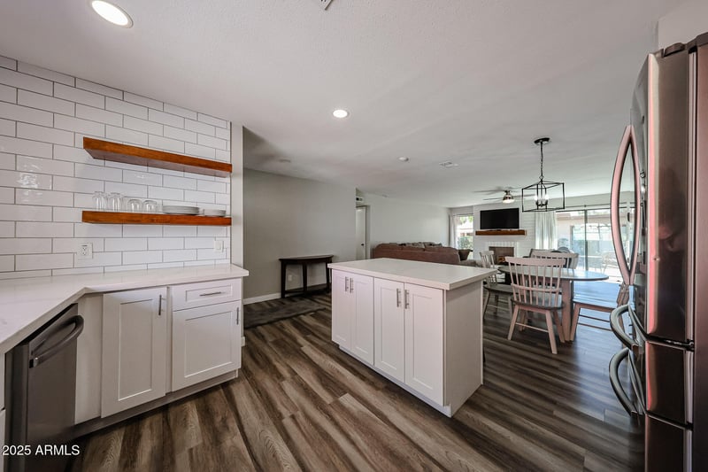 51 Leisure World --, Mesa, AZ 85206