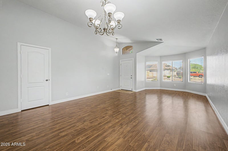 51 Hereford Dr, San Tan Valley, AZ 85143