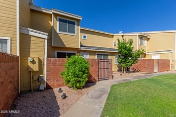 510 Alma School Rd #257, Mesa, AZ 85201