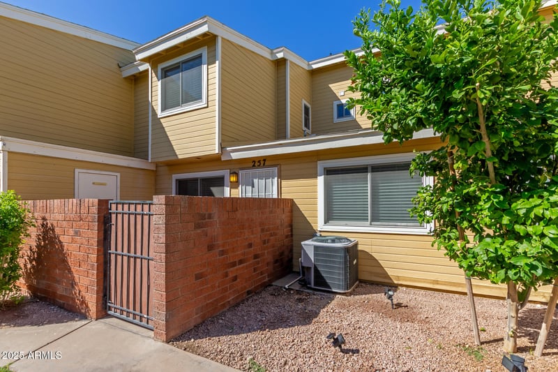 510 Alma School Rd #257, Mesa, AZ 85201