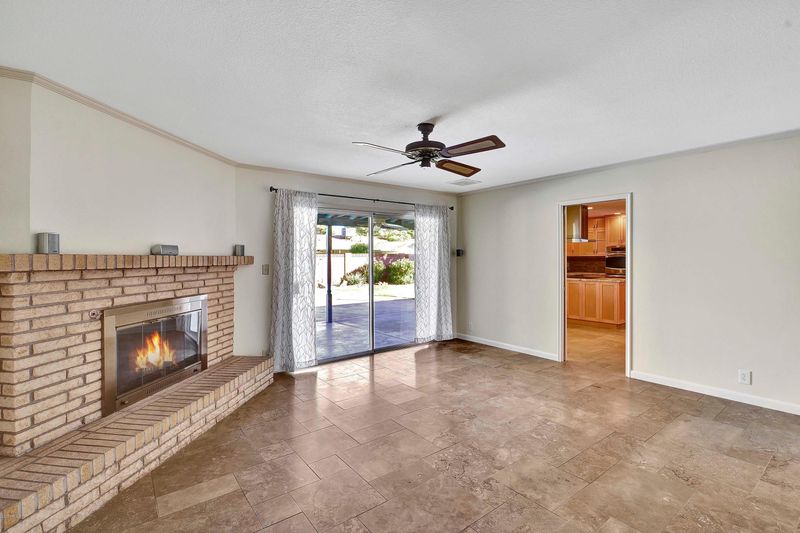 510 E Erie Dr, Tempe, AZ 85282