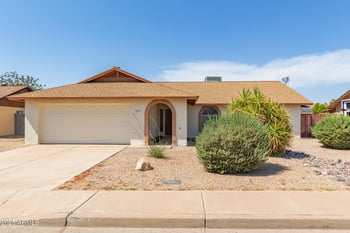 510 Mohawk Ln, Phoenix, AZ 85027