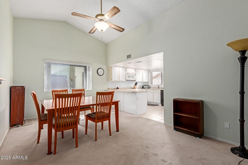 510 Mohawk Ln, Phoenix, AZ 85027