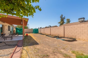 510 Mohawk Ln, Phoenix, AZ 85027