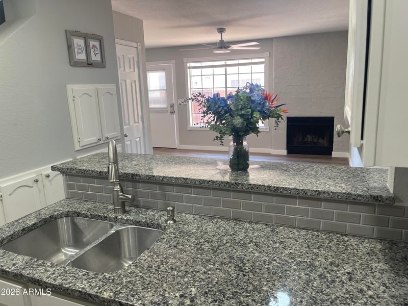 510 N Alma School Rd #154, Mesa, AZ 85201