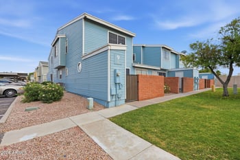 510 Alma School Rd #163, Mesa, AZ 85201