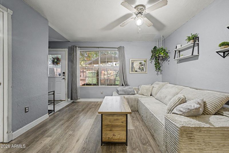 510 N Alma School Rd #192, Mesa, AZ 85201