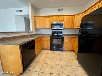 510 University Dr #208, Tempe, AZ 85281