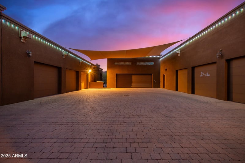 5100 Cloud Rd, Cave Creek, AZ 85331