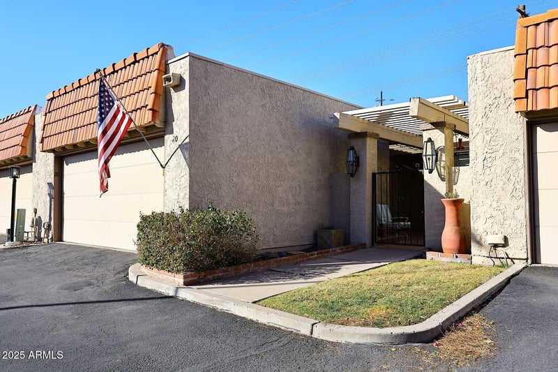 5100 Miller Rd #20, Scottsdale, AZ 85250