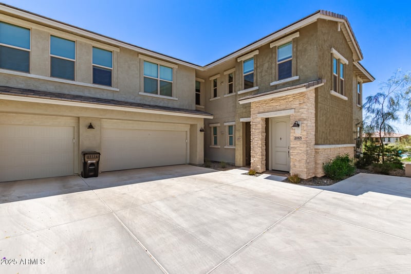 5100 Rancho Paloma Dr #2065, Cave Creek, AZ 85331