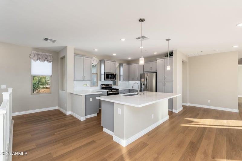 5100 Rancho Paloma Dr #2065, Cave Creek, AZ 85331