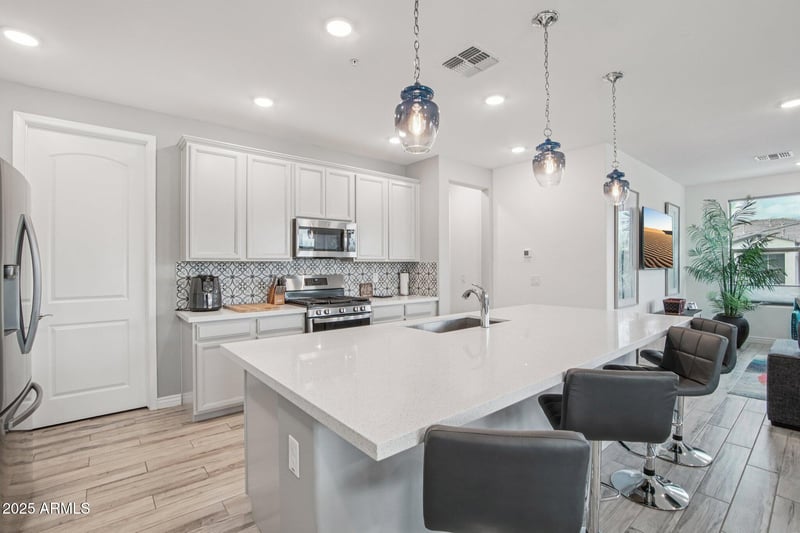 5100 Rancho Paloma Dr #2072, Cave Creek, AZ 85331