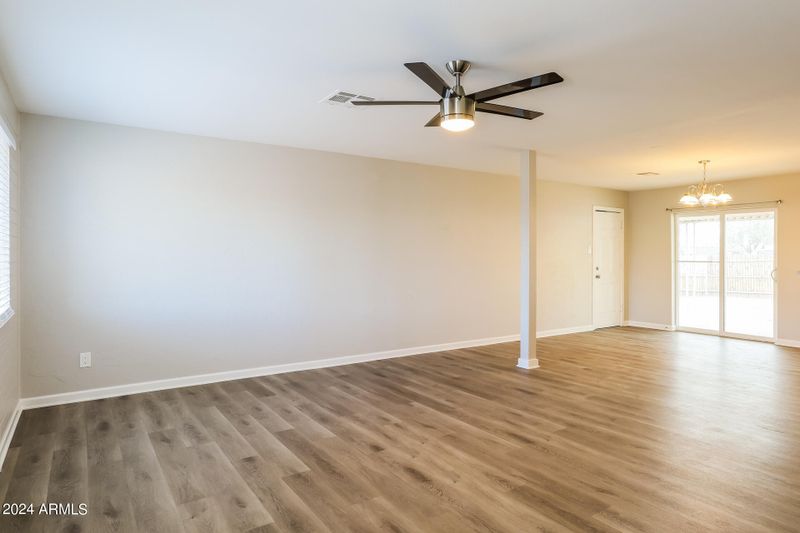 5101 W Verde Ln, Phoenix, AZ 85031