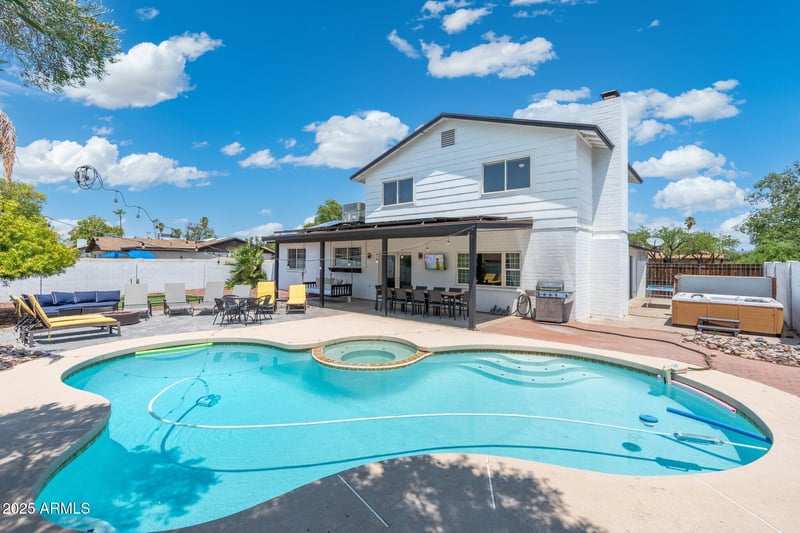 5101 Winchcomb Dr, Scottsdale, AZ 85254