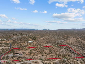 51015 292nd Ave, Wickenburg, AZ 85390