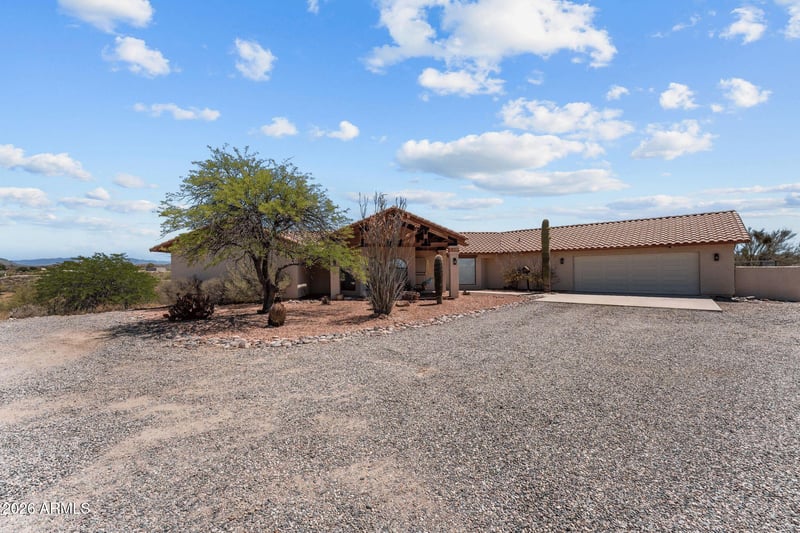 51015 292nd Ave, Wickenburg, AZ 85390