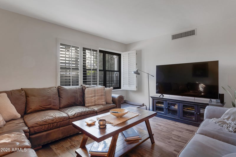 5102 31st Pl #412, Phoenix, AZ 85016