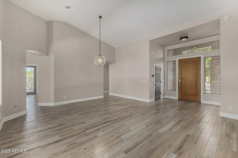 5102 Wallace Ave, Scottsdale, AZ 85254