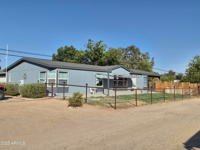 51033 Mockingbird Rd, Wickenburg, AZ 85390