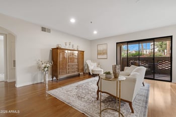 5104 32nd St #126, Phoenix, AZ 85018