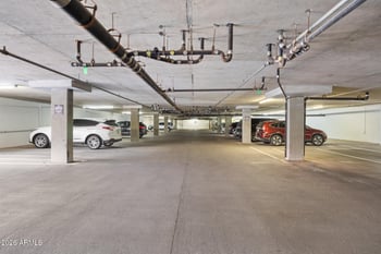 5104 32nd St #324, Phoenix, AZ 85018