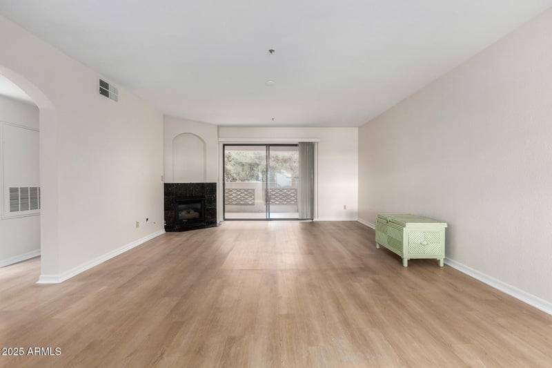 5104 32nd St #332, Phoenix, AZ 85018