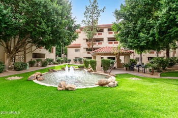 5104 32nd St #332, Phoenix, AZ 85018