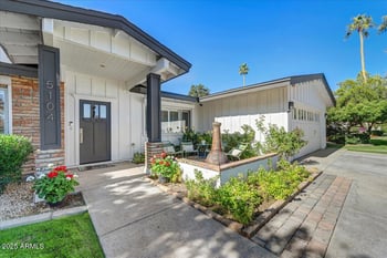 5104 33rd St, Phoenix, AZ 85018