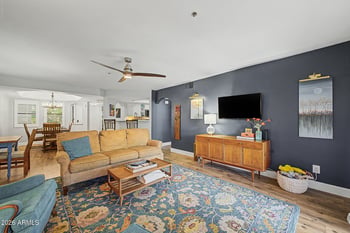 5104 N 32nd St #123, Phoenix, AZ 85018