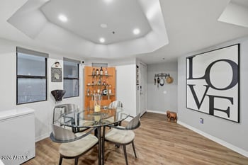 5104 N 32nd St #236, Phoenix, AZ 85018