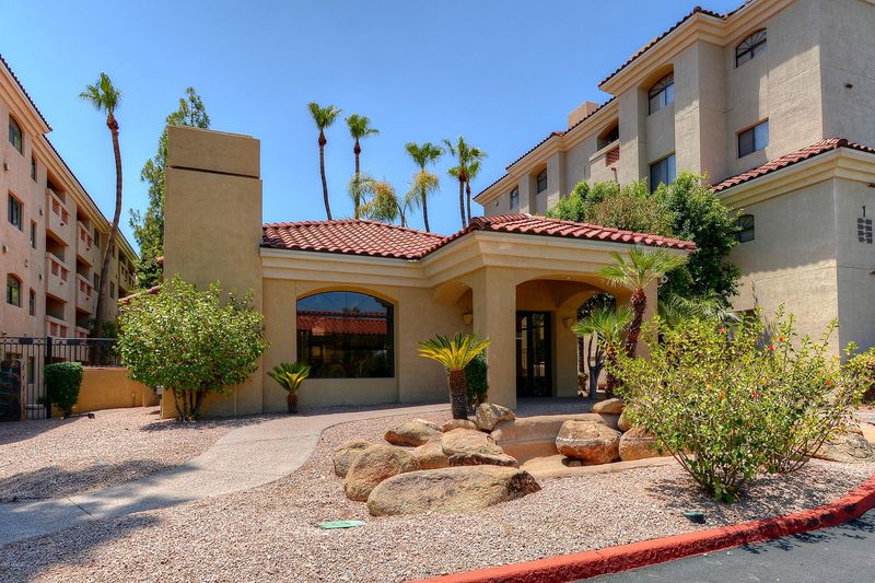 5104 N 32nd St #424, Phoenix, AZ 85018