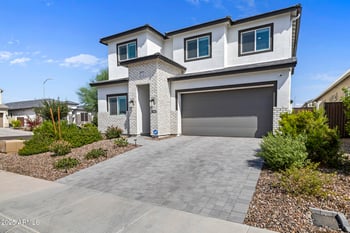 5106 Village Dr, Scottsdale, AZ 85254