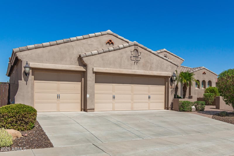 5107 194th Dr, Litchfield Park, AZ 85340