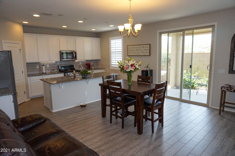 5107 E Greenway St, Mesa, AZ 85205