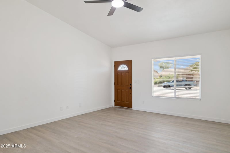 5108 Shomi St, Phoenix, AZ 85044