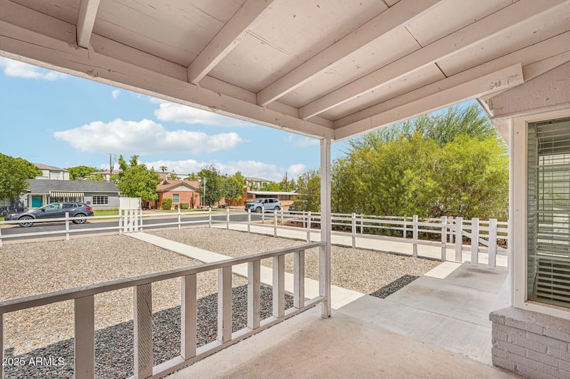 511 Cheery Lynn Rd, Phoenix, AZ 85012