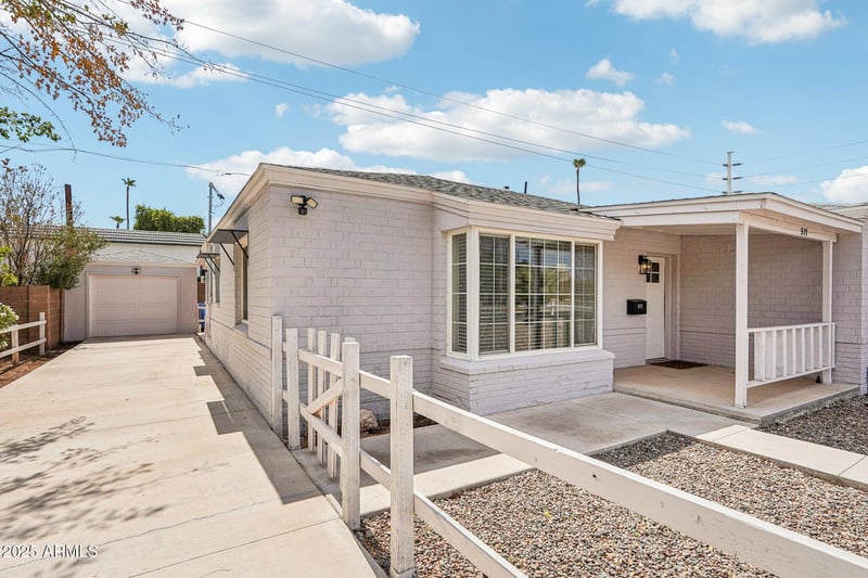 511 Cheery Lynn Rd, Phoenix, AZ 85012