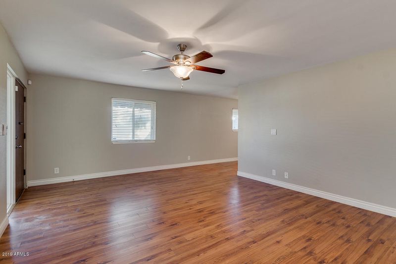 511 E Roanoke Ave #B, Phoenix, AZ 85004