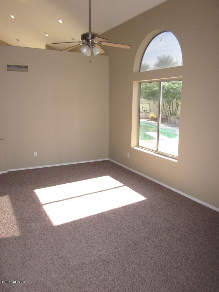 511 N Scott Dr, Chandler, AZ 85225