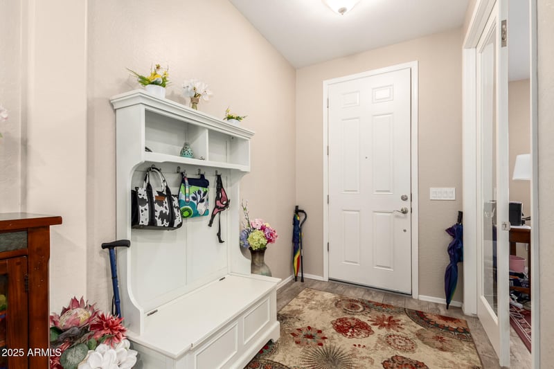 511 Red Mesa Trl, San Tan Valley, AZ 85143