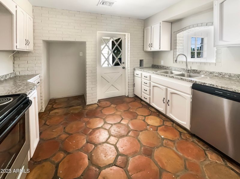 511 W Coolidge St, Phoenix, AZ 85013
