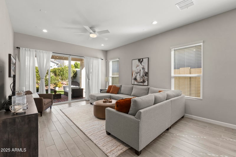 5110 Village Dr, Scottsdale, AZ 85254