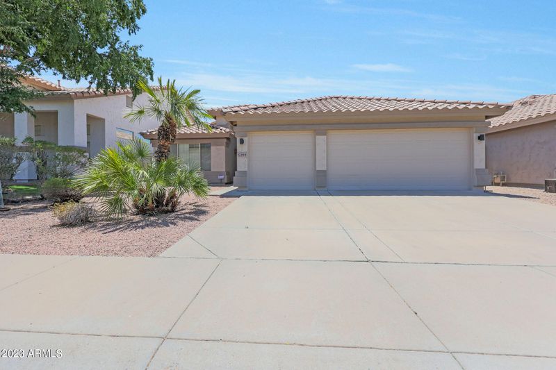 5111 E Charleston Ave, Scottsdale, AZ 85254
