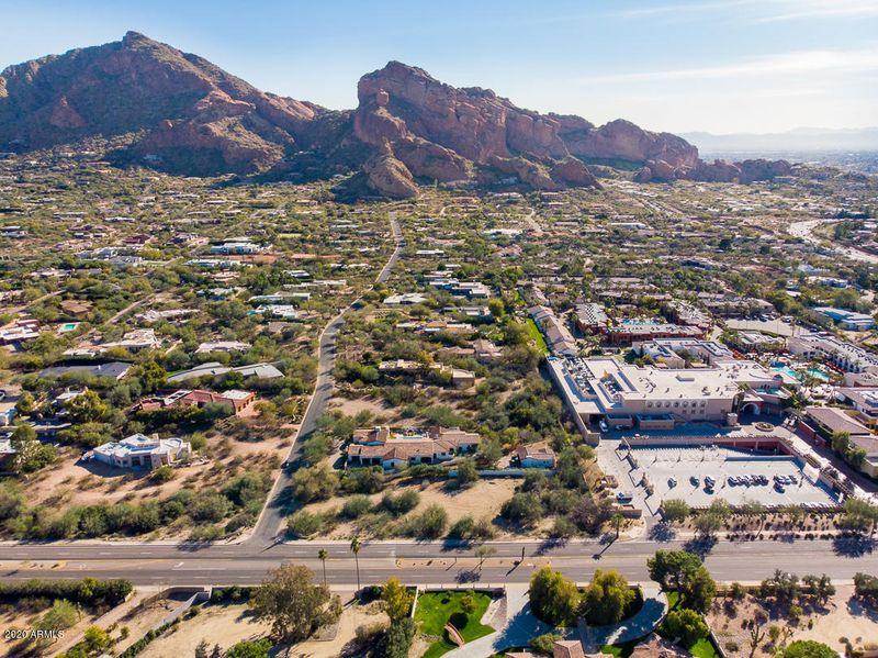 5111 E Lincoln Dr #-, Paradise Valley, AZ 85253