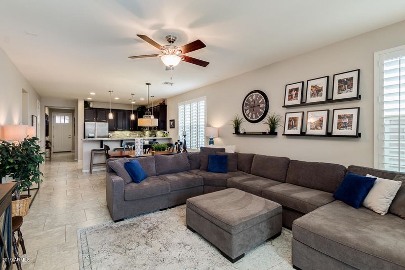 5111 S Quantum Way, Mesa, AZ 85212