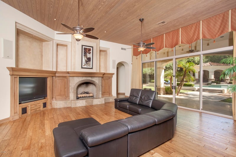 5112 E Rockridge Rd, Phoenix, AZ 85018